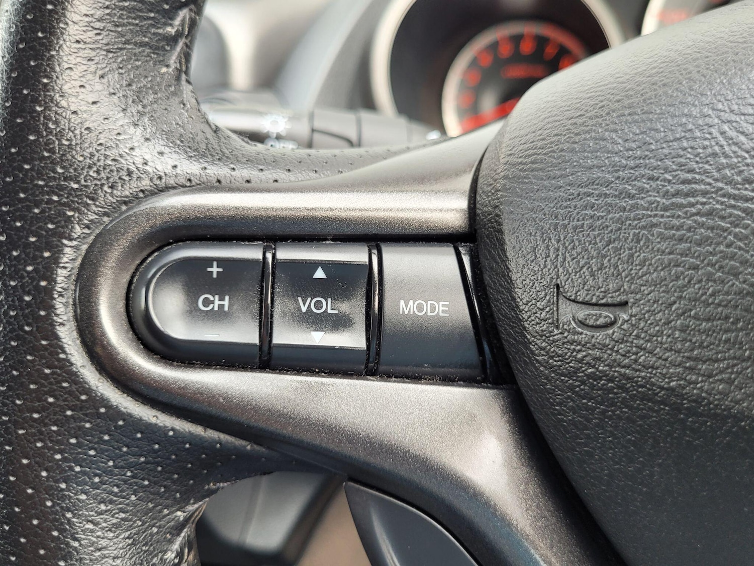 Used Honda Jazz 2013 for sale - 76765085: Photo 18