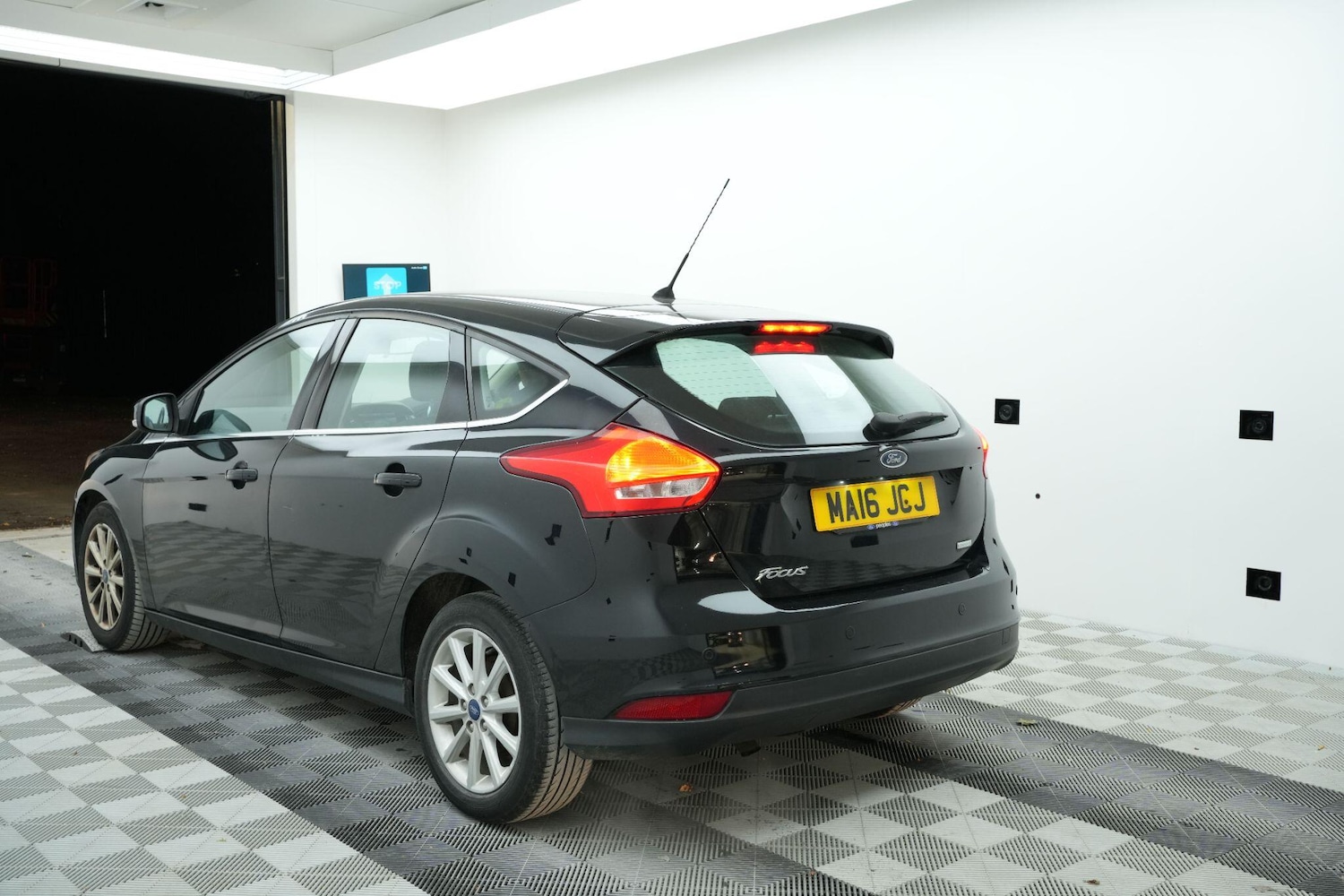 Used Ford Focus 2016 for sale - 76584433: Photo 4