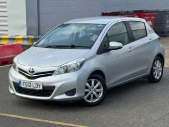Used Toyota Yaris 2012 for sale - 75333834: Photo