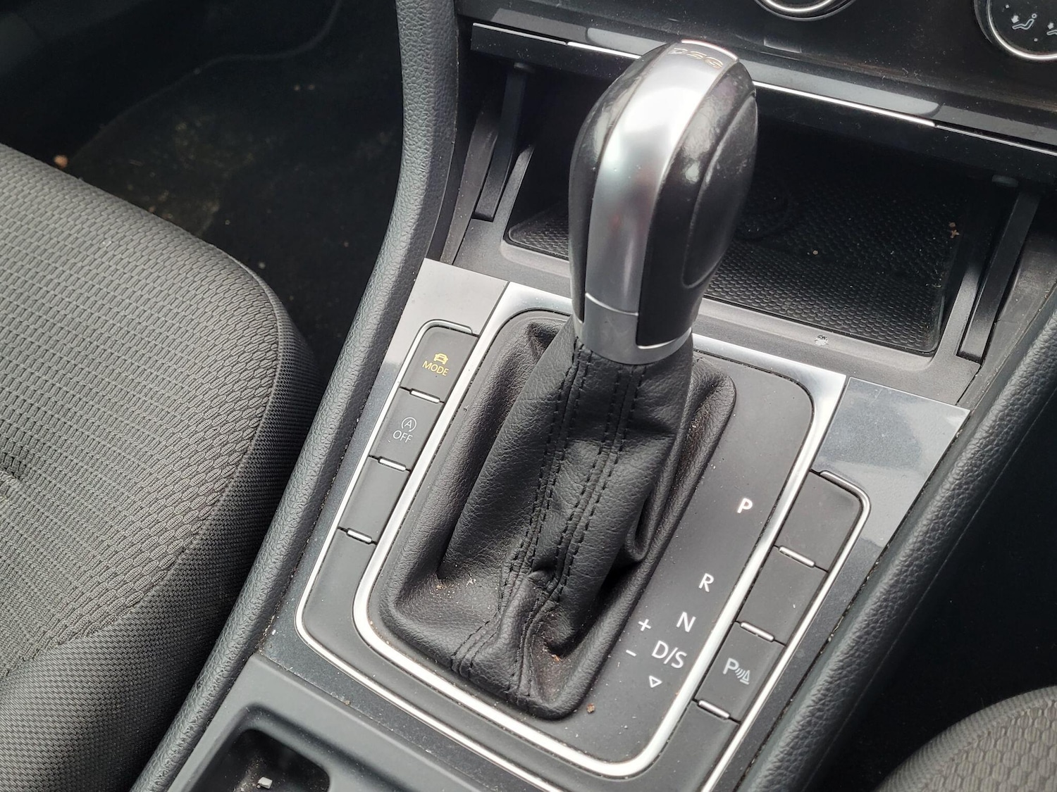 Used Volkswagen Golf 2019 for sale - 77166605: Photo 9