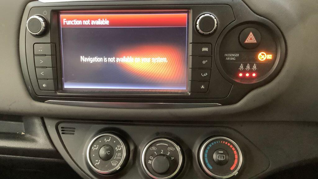 Used Toyota Yaris for sale - 77237634: Photo 11