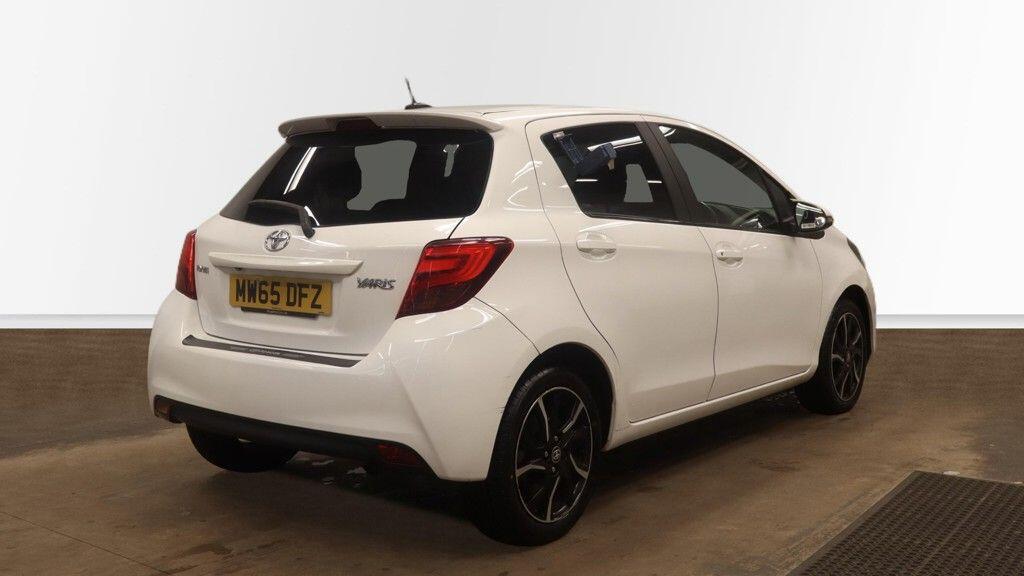 Used Toyota Yaris for sale - 77237634: Photo 3