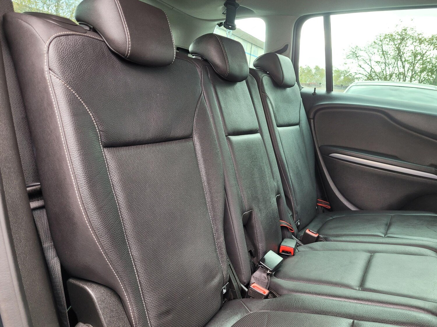 Used Vauxhall Zafira 2017 for sale - 76408513: Photo 24