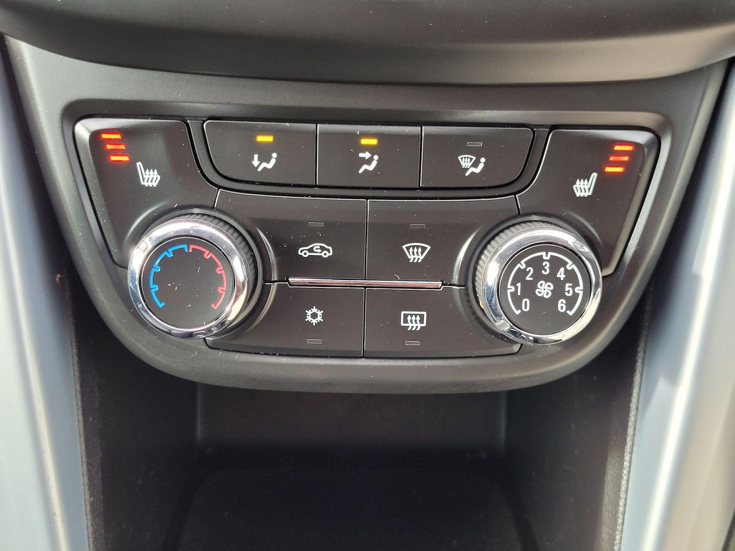 Used Vauxhall Zafira 2017 for sale - 76408513: Photo 37