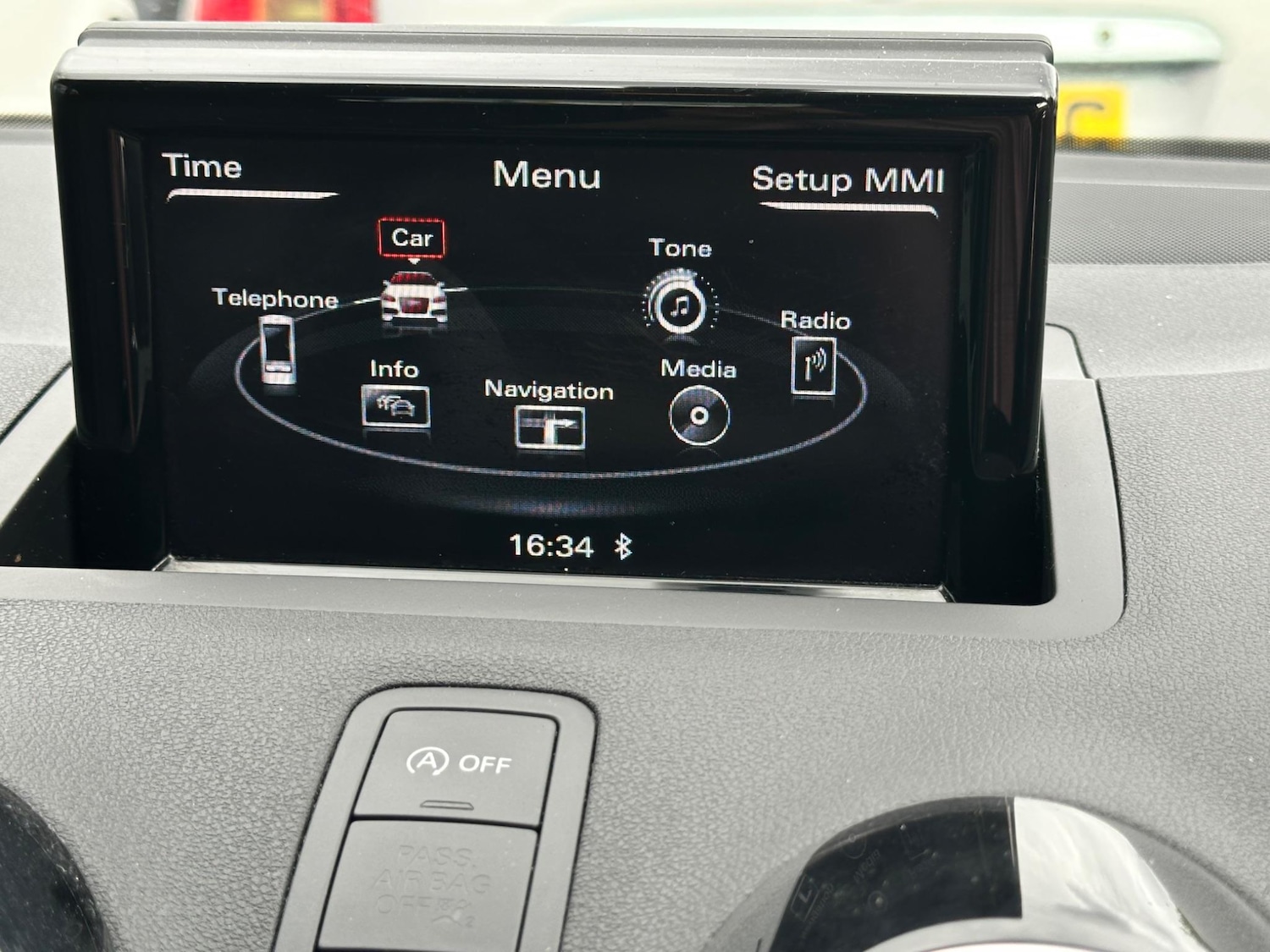 Vehicle 29