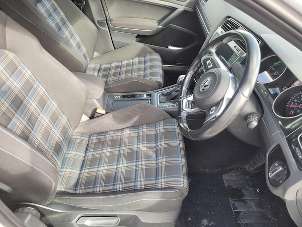 Used Volkswagen Golf 2016 for sale - 76226297: Photo 11