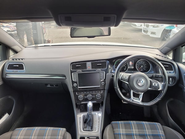 Used Volkswagen Golf 2016 for sale - 76226297: Photo 15