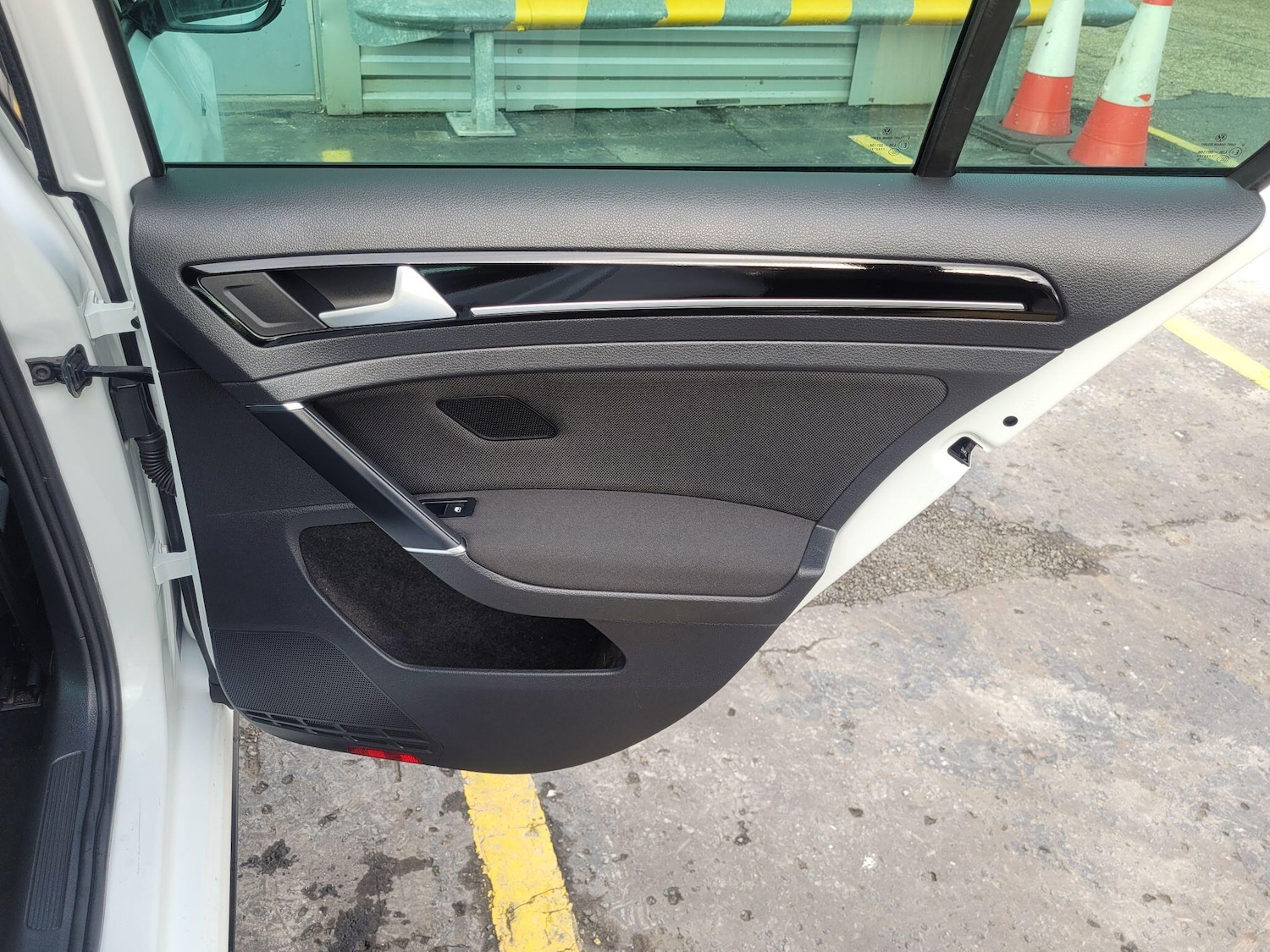 Used Volkswagen Golf 2016 for sale - 76226297: Photo 17