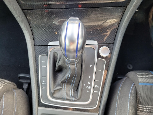 Used Volkswagen Golf 2016 for sale - 76226297: Photo 17
