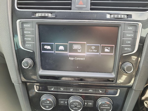 Used Volkswagen Golf 2016 for sale - 76226297: Photo 24