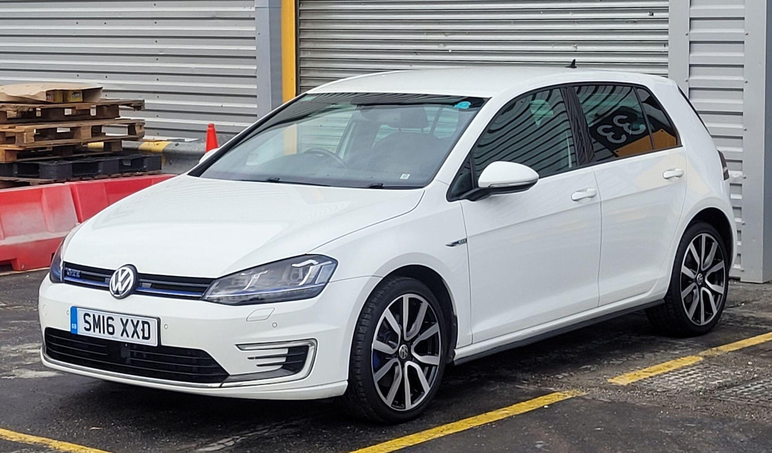 Used Volkswagen Golf 2016 for sale - 76226297: Photo 4