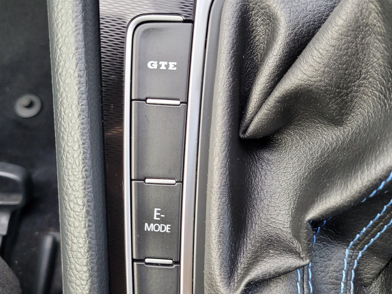 Used Volkswagen Golf 2016 for sale - 76226297: Photo 41