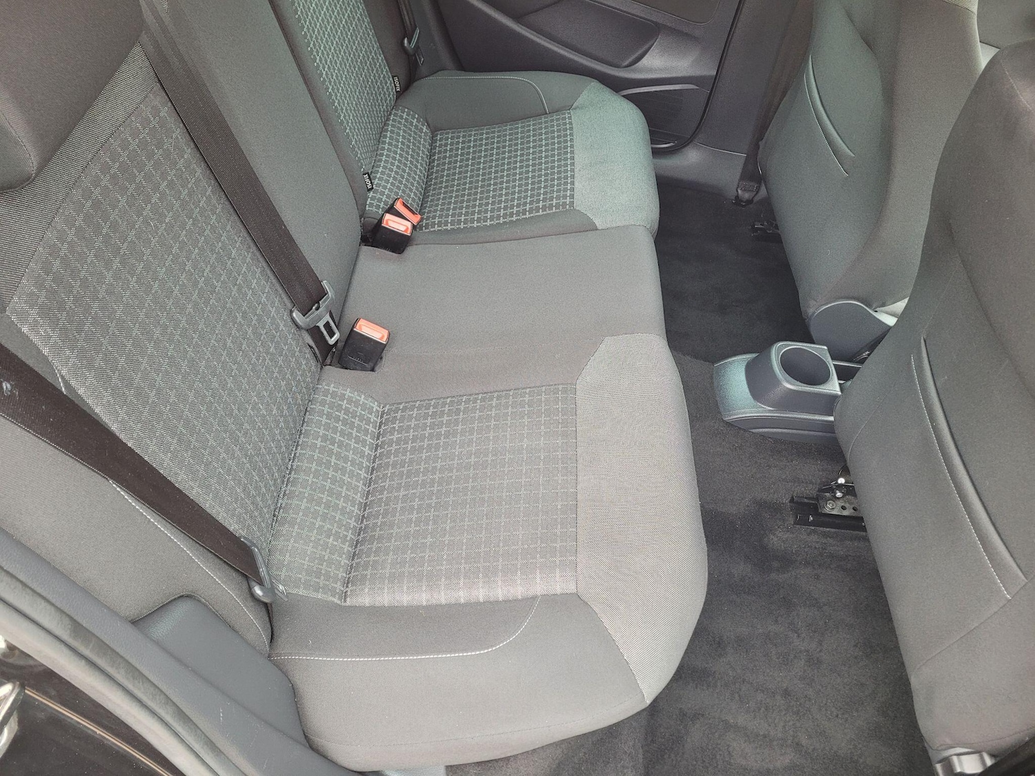 Used Volkswagen Polo 2016 for sale - 77496596: Photo 34