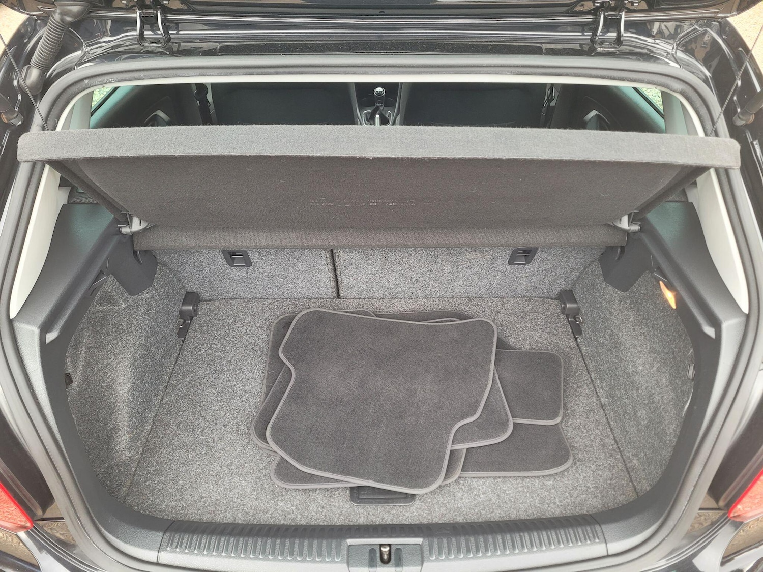 Used Volkswagen Polo 2016 for sale - 77496596: Photo 35