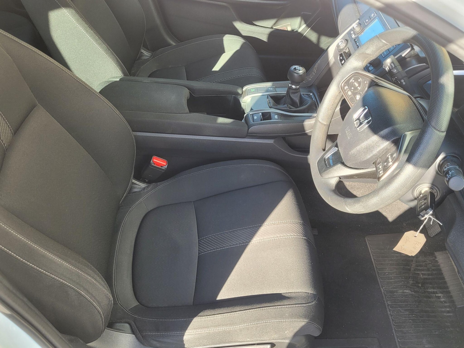 Used Honda Civic 2018 for sale - 76371544: Photo 14