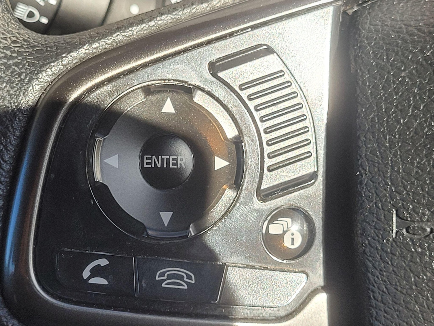 Used Honda Civic 2018 for sale - 76371544: Photo 9