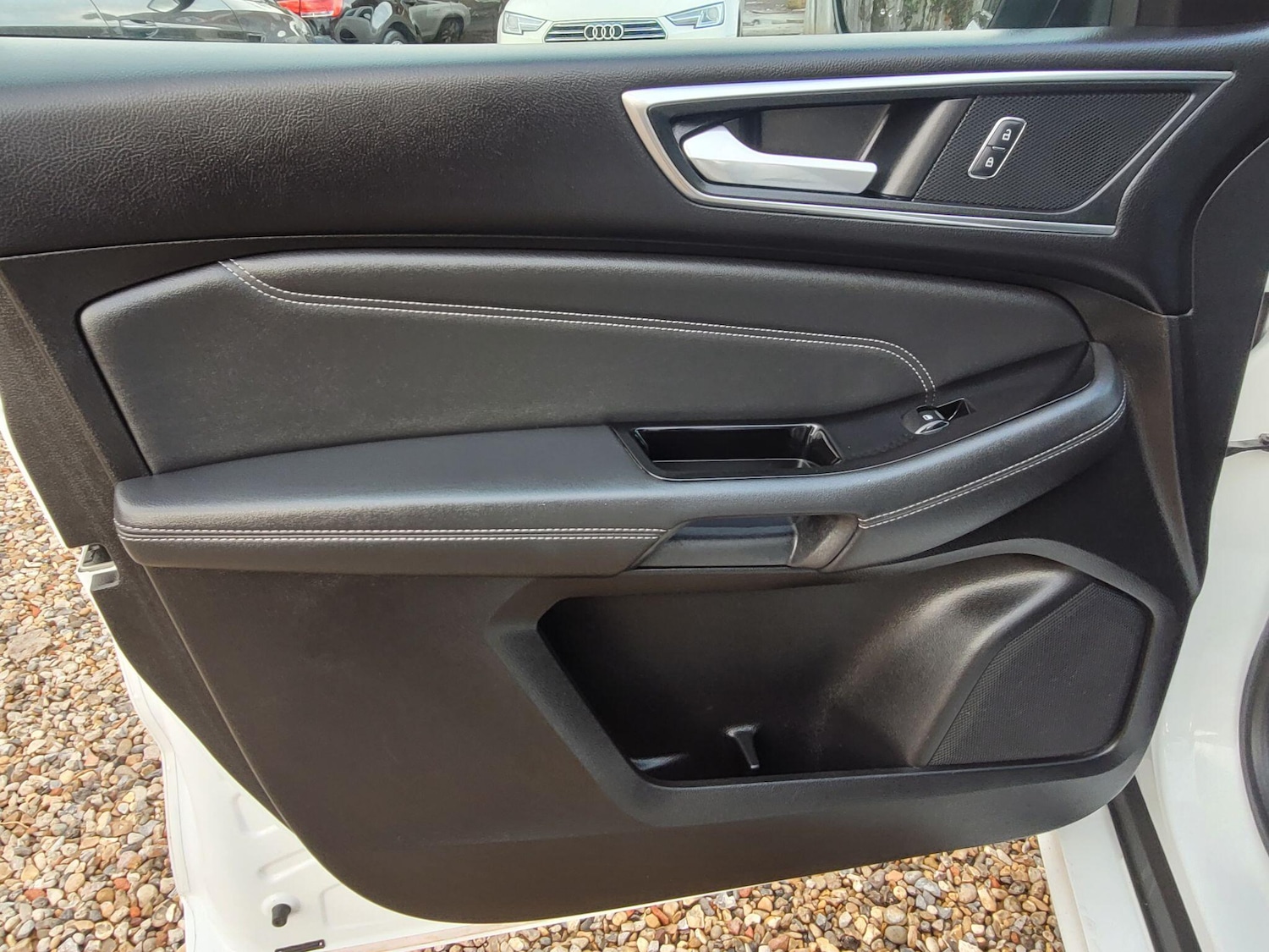 Used Ford S-Max 2017 for sale - 77021092: Photo 21