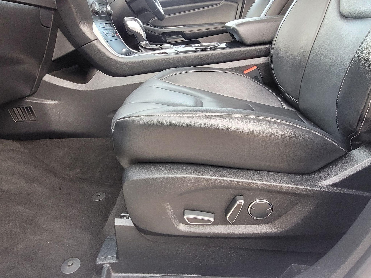 Used Ford S-Max 2017 for sale - 77021092: Photo 25