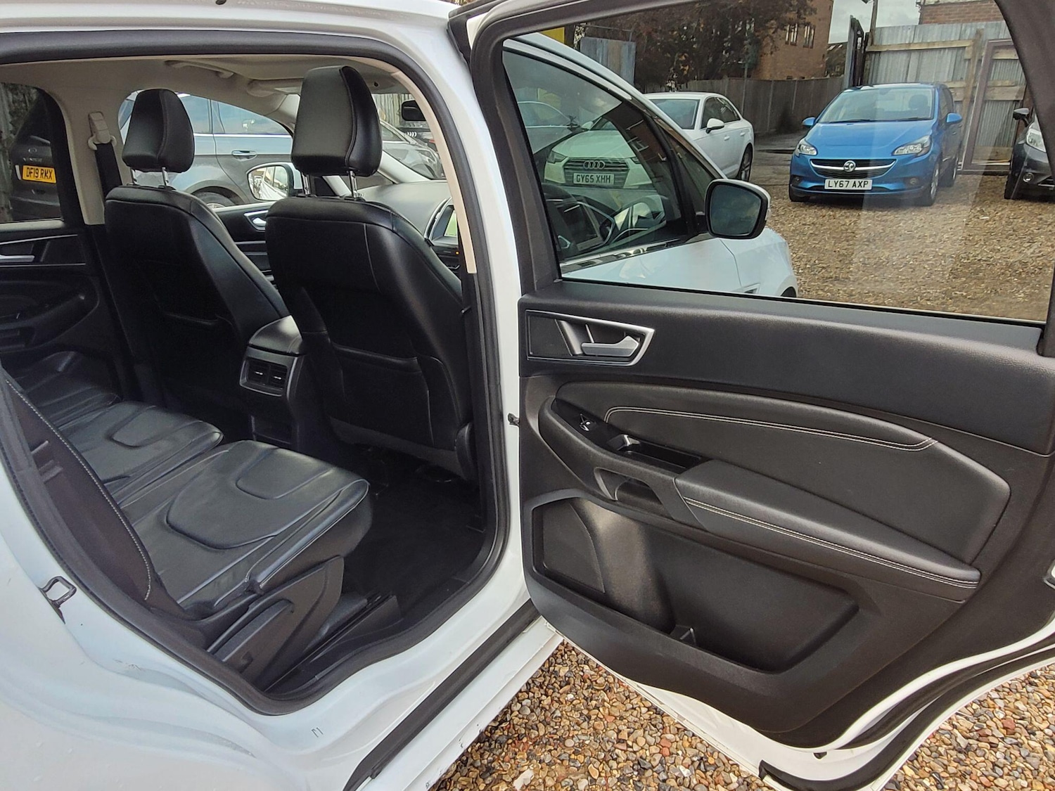 Used Ford S-Max 2017 for sale - 77021092: Photo 26