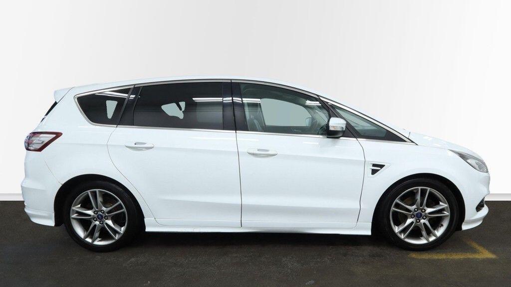 Used Ford S-Max 2017 for sale - 77021092: Photo 5