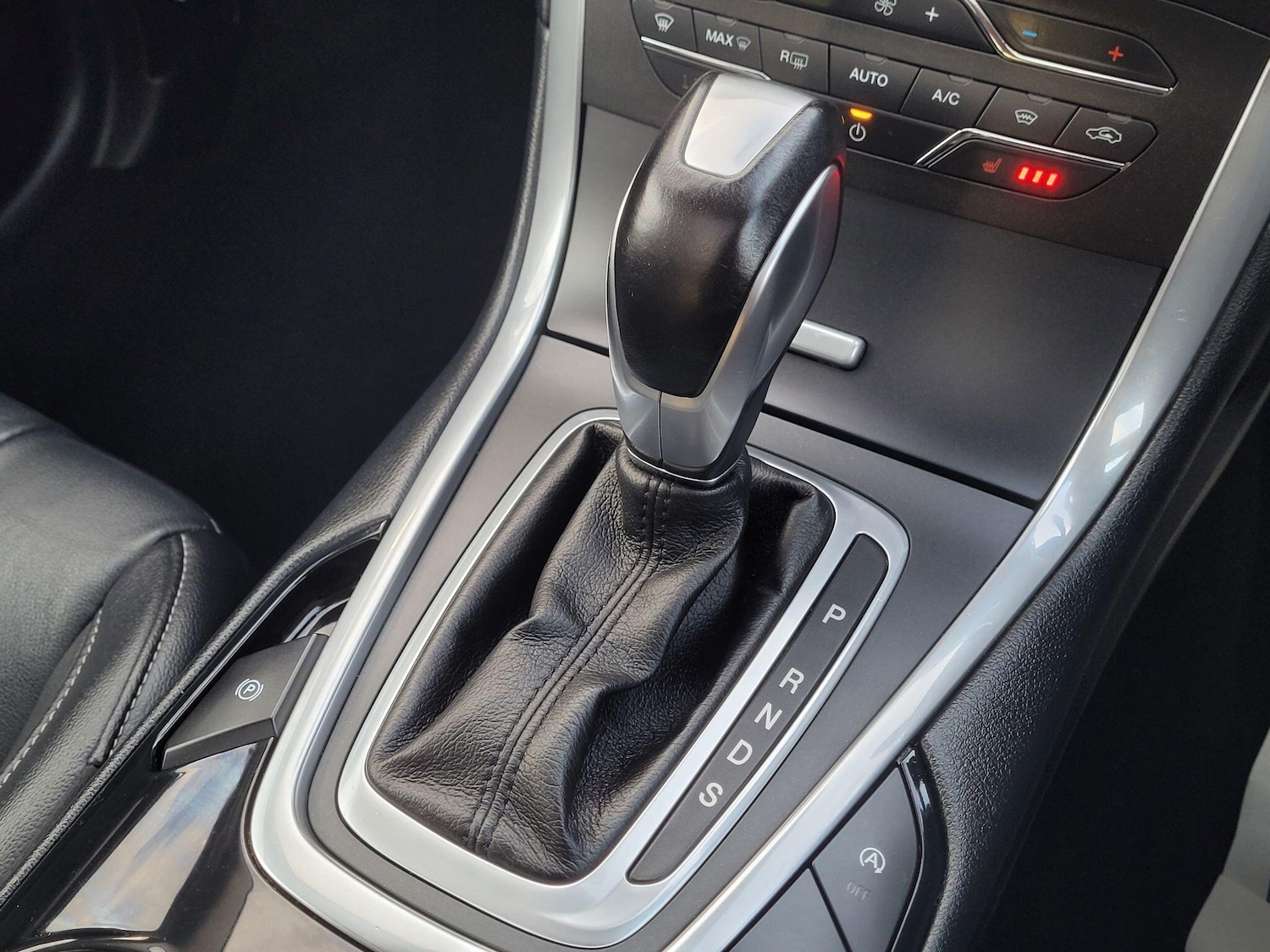 Used Ford S-Max 2017 for sale - 77021092: Photo 54