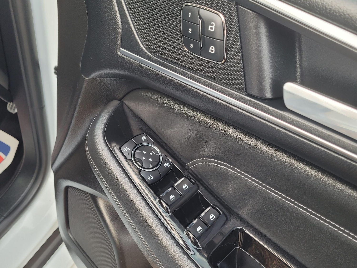 Used Ford S-Max 2017 for sale - 77021092: Photo 68