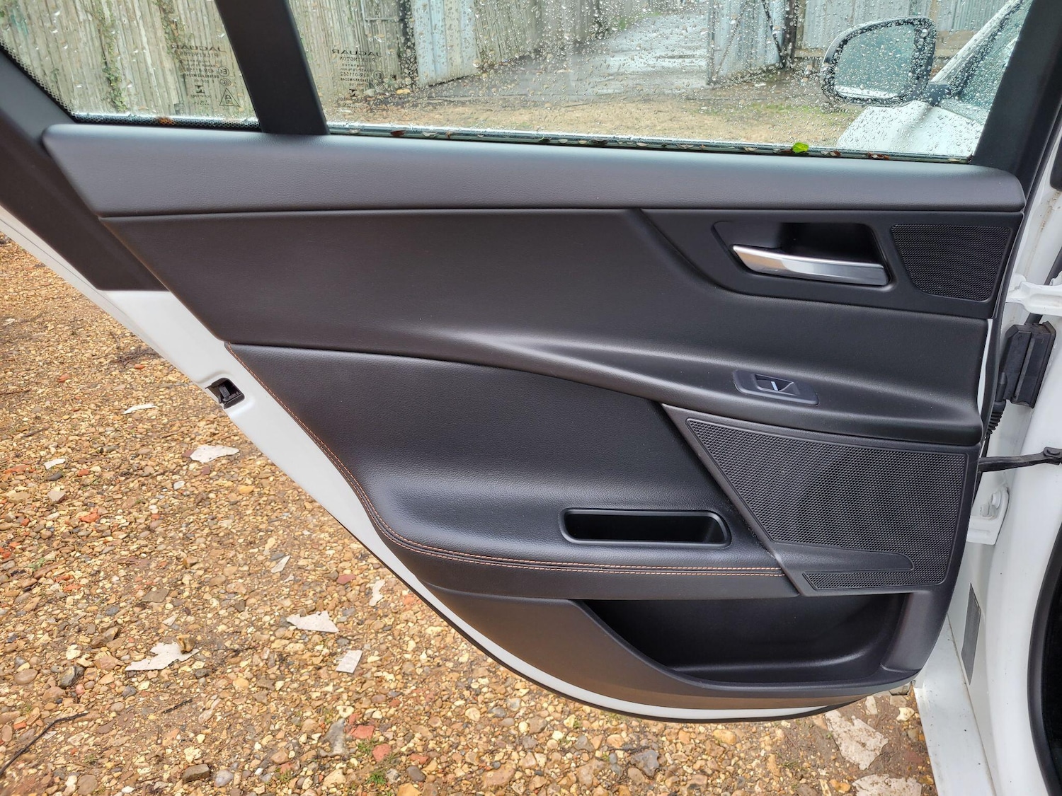 Used Jaguar XE 2015 for sale - 76765555: Photo 30