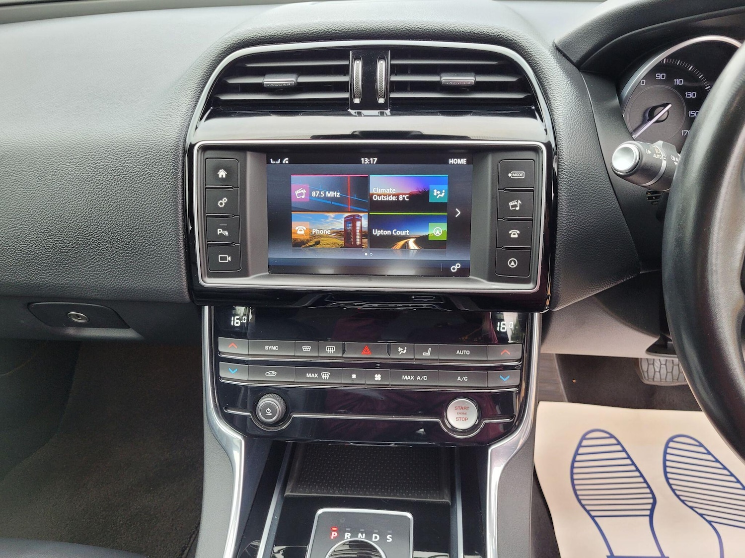 Used Jaguar XE 2015 for sale - 76765555: Photo 44