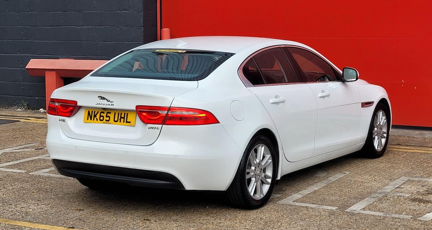 Used Jaguar XE 2015 for sale - 76765555: Photo 7