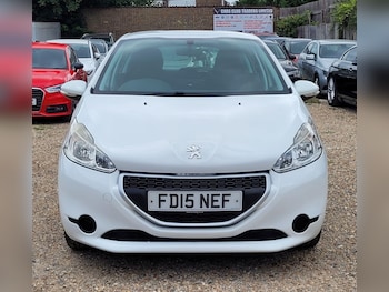 Used Peugeot 208 2015 for sale - 78965771: Photo