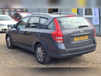 Used Kia Ceed 2010 for sale - 77670398: Photo