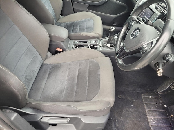 Used Volkswagen Golf 2014 for sale - 76239892: Photo 20