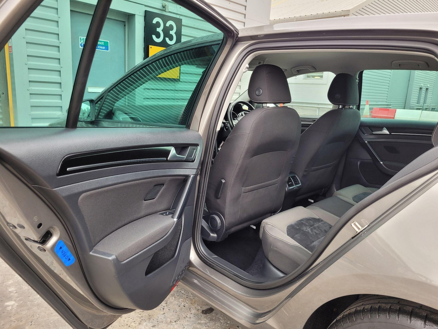 Used Volkswagen Golf 2014 for sale - 76239892: Photo 22