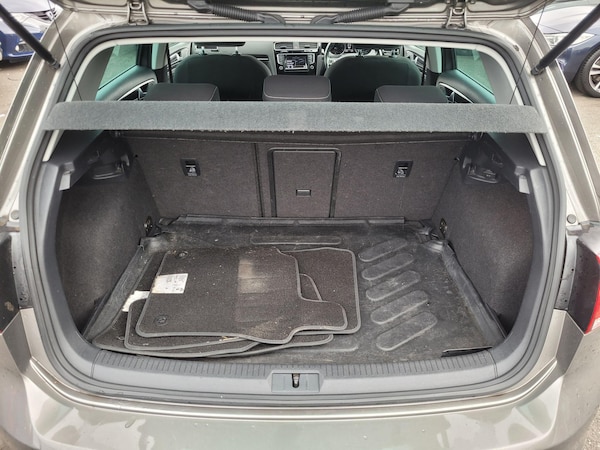 Used Volkswagen Golf 2014 for sale - 76239892: Photo 22