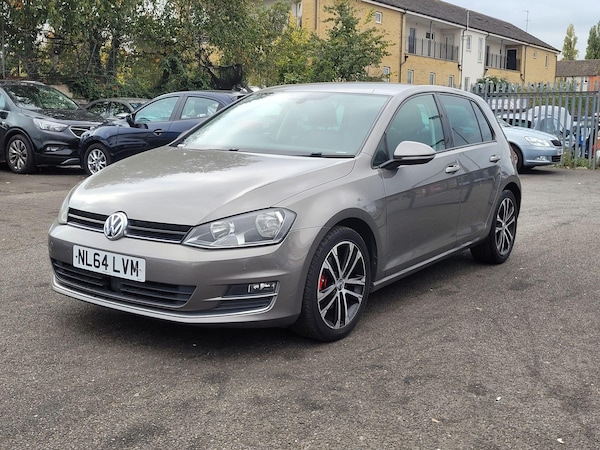 Used Volkswagen Golf 2014 for sale - 76239892: Photo 2