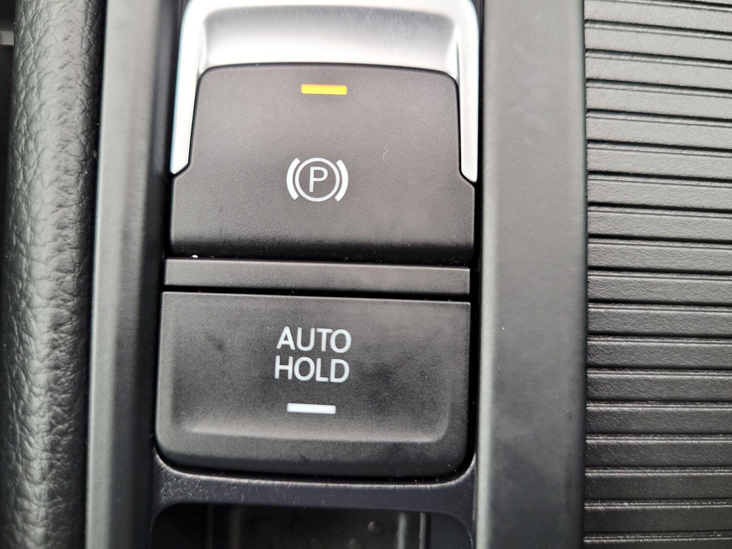 Used Volkswagen Golf 2014 for sale - 76239892: Photo 33