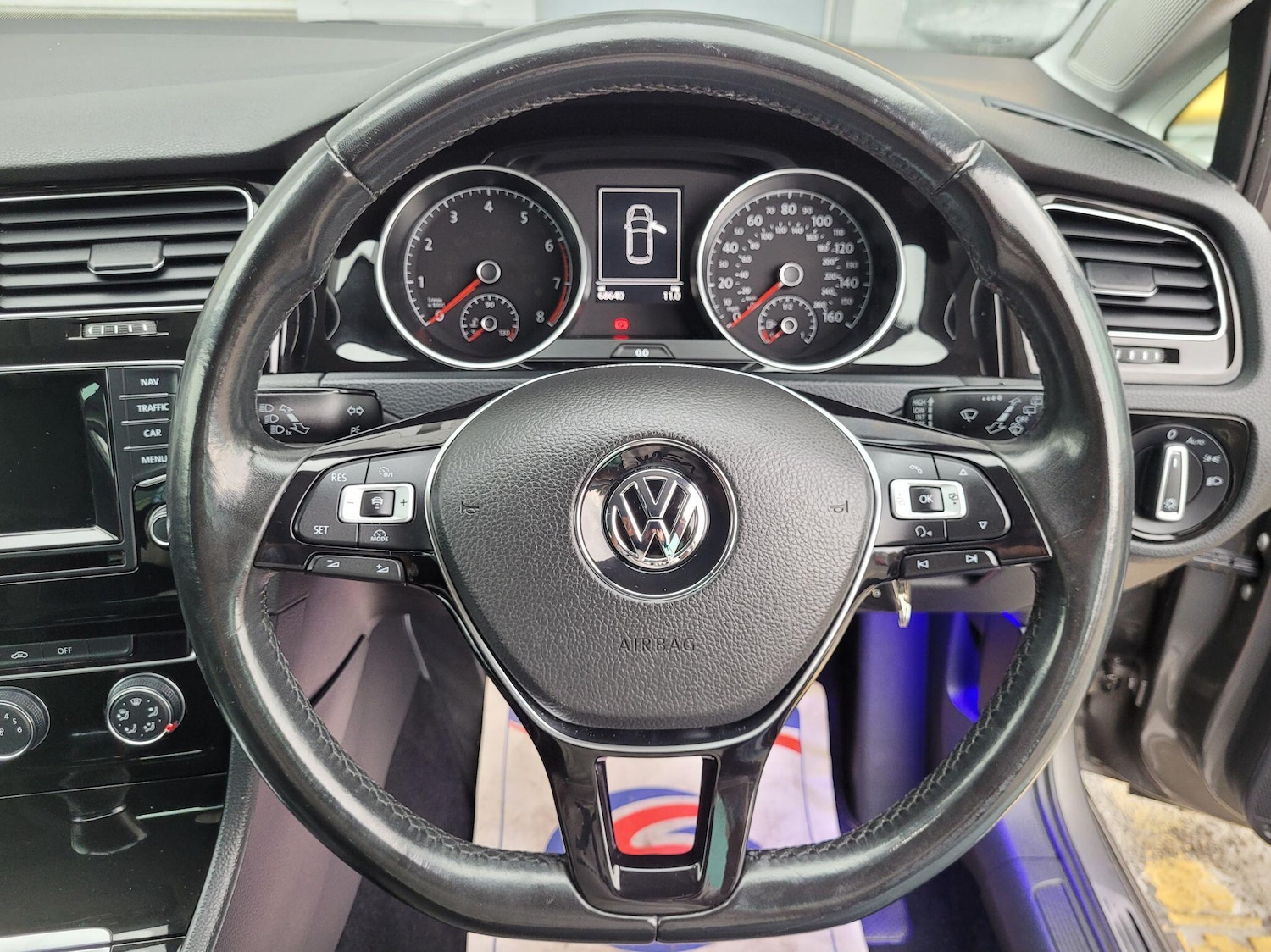Used Volkswagen Golf 2014 for sale - 76239892: Photo 38