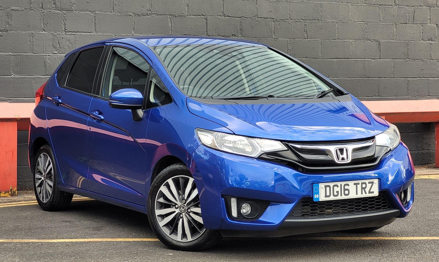 Used Honda Jazz 2016 for sale - 76314844: Photo 1