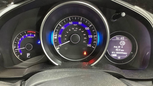 Used Honda Jazz 2016 for sale - 76314844: Photo 10
