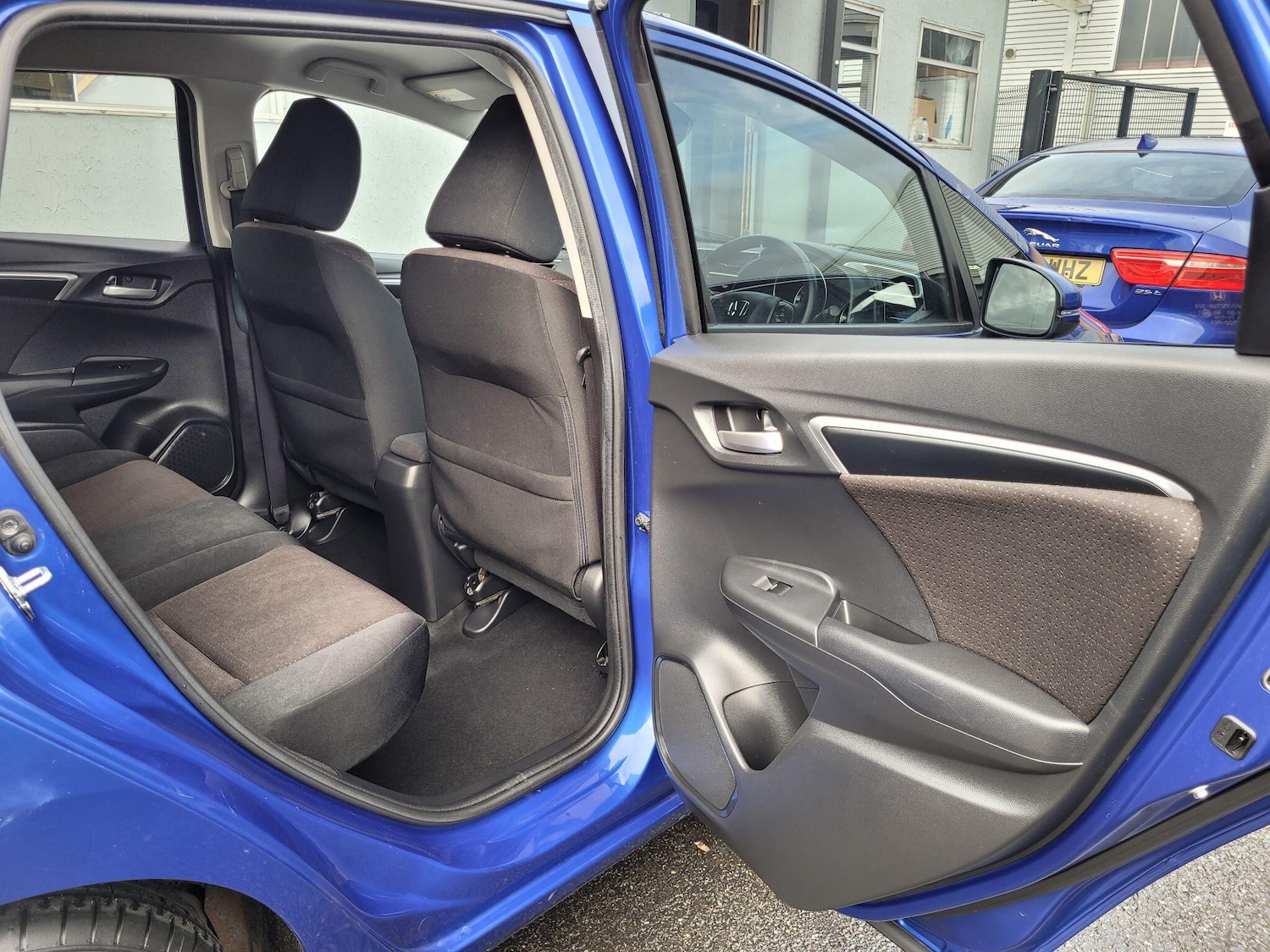 Used Honda Jazz 2016 for sale - 76314844: Photo 35