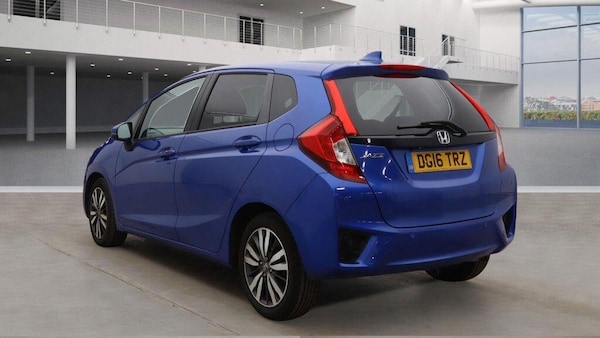 Used Honda Jazz 2016 for sale - 76314844: Photo 3