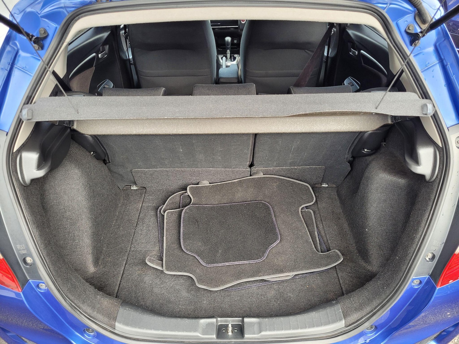 Used Honda Jazz 2016 for sale - 76314844: Photo 40