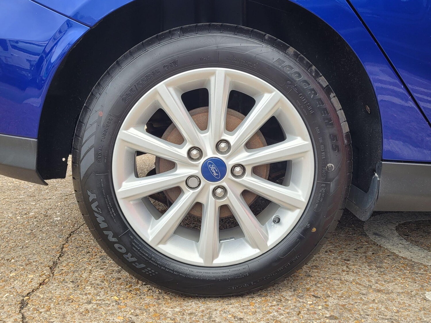 Used Ford Focus 2017 for sale - 76318122: Photo 13