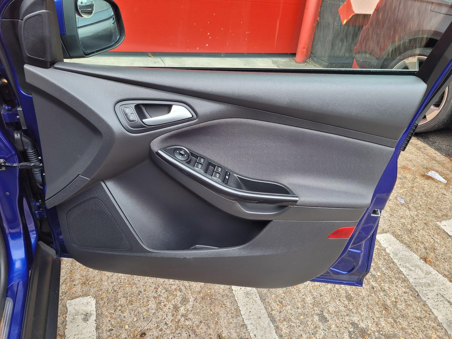 Used Ford Focus 2017 for sale - 76318122: Photo 18
