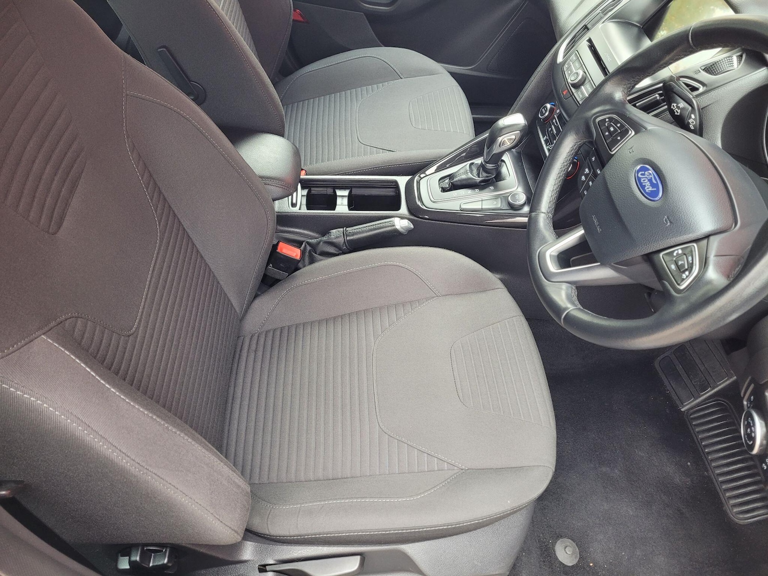 Used Ford Focus 2017 for sale - 76318122: Photo 21
