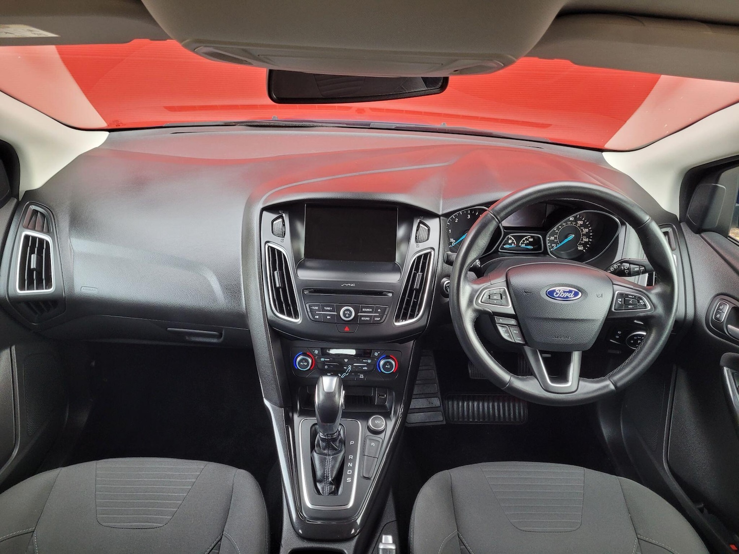 Used Ford Focus 2017 for sale - 76318122: Photo 32