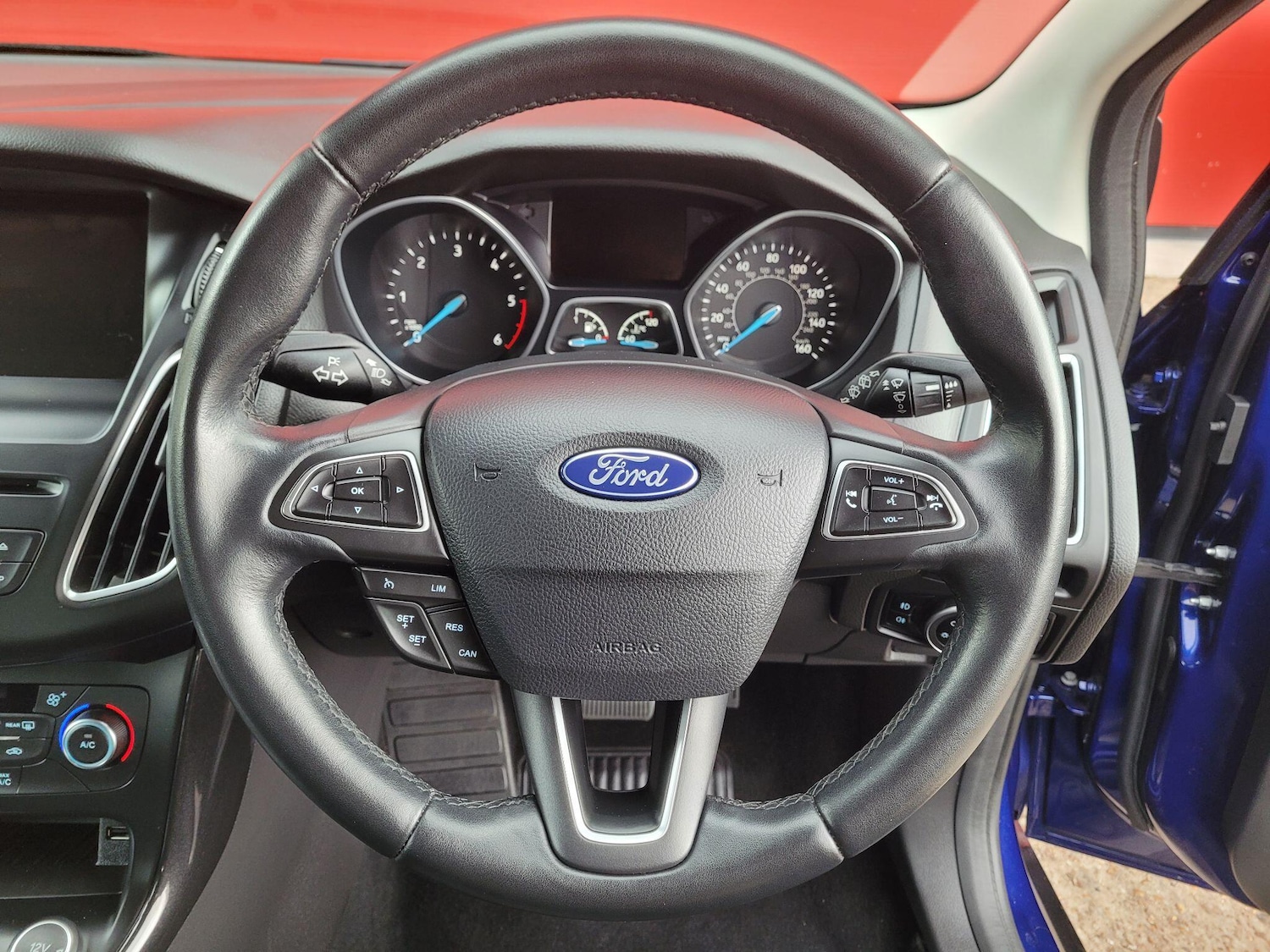 Used Ford Focus 2017 for sale - 76318122: Photo 33