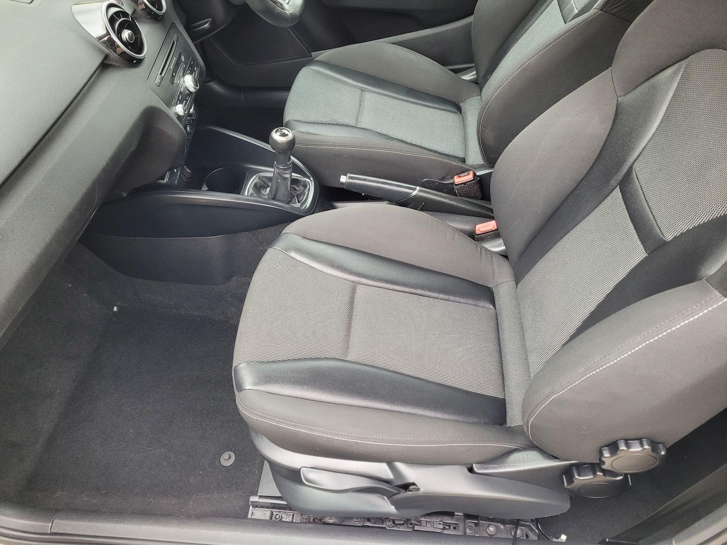 Used Audi A1 2014 for sale - 77611798: Photo 28