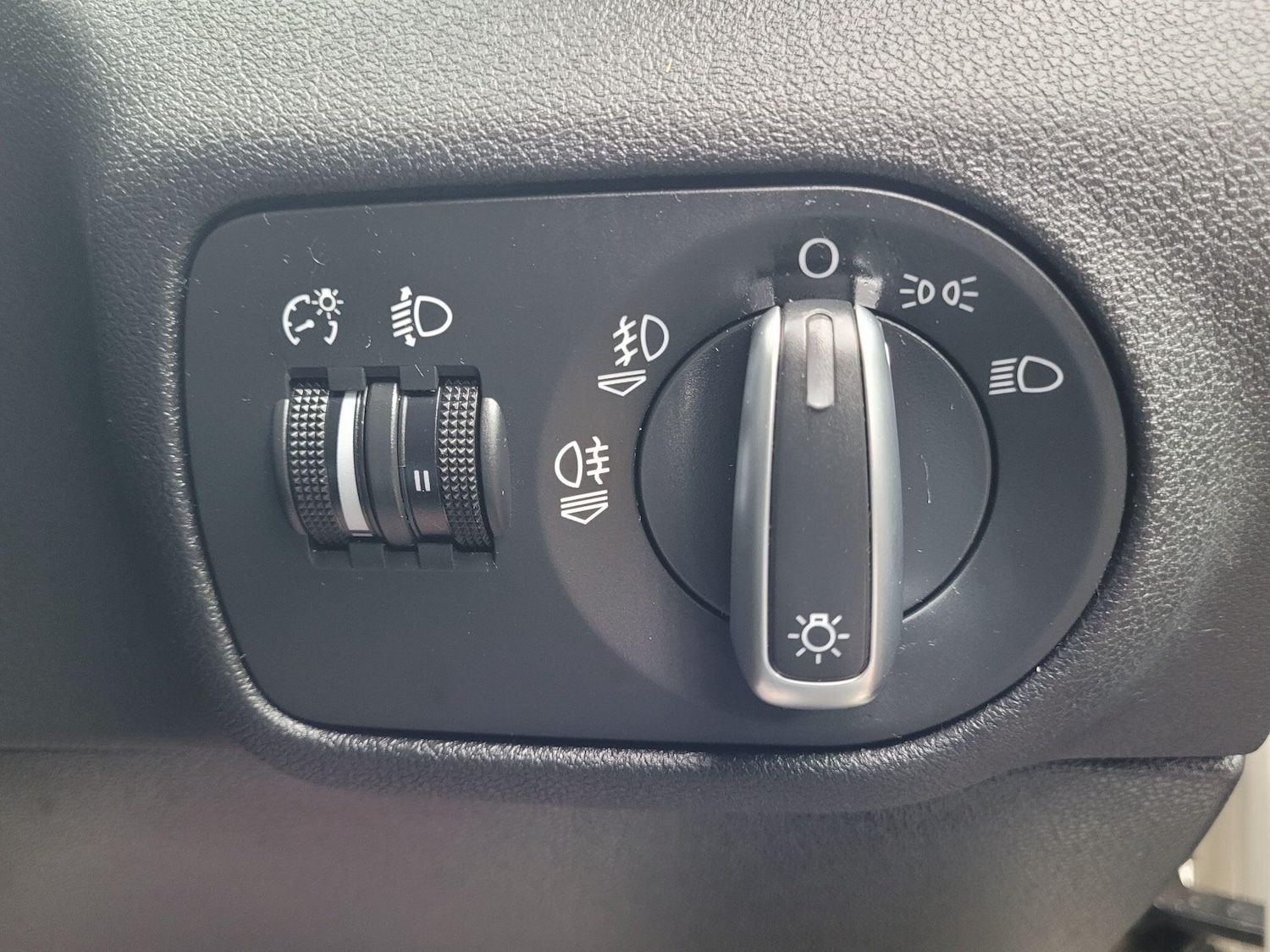 Used Audi A1 2014 for sale - 77611798: Photo 48