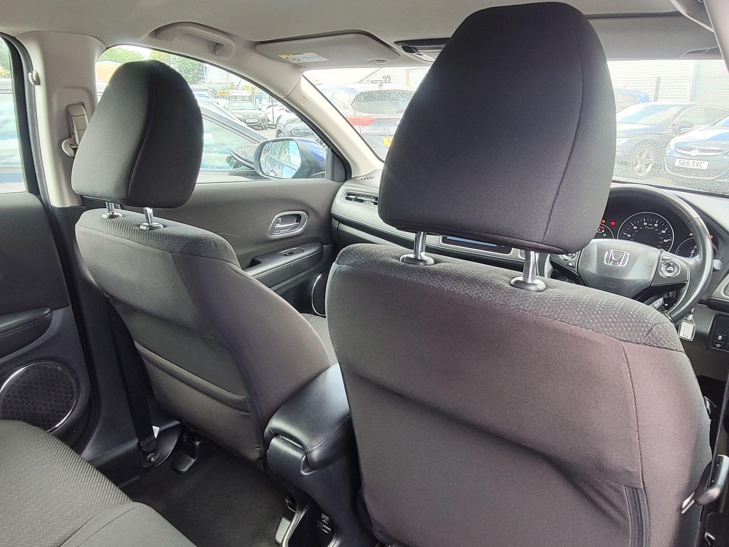 Used Honda HR-V 2015 for sale - 76984691: Photo 24